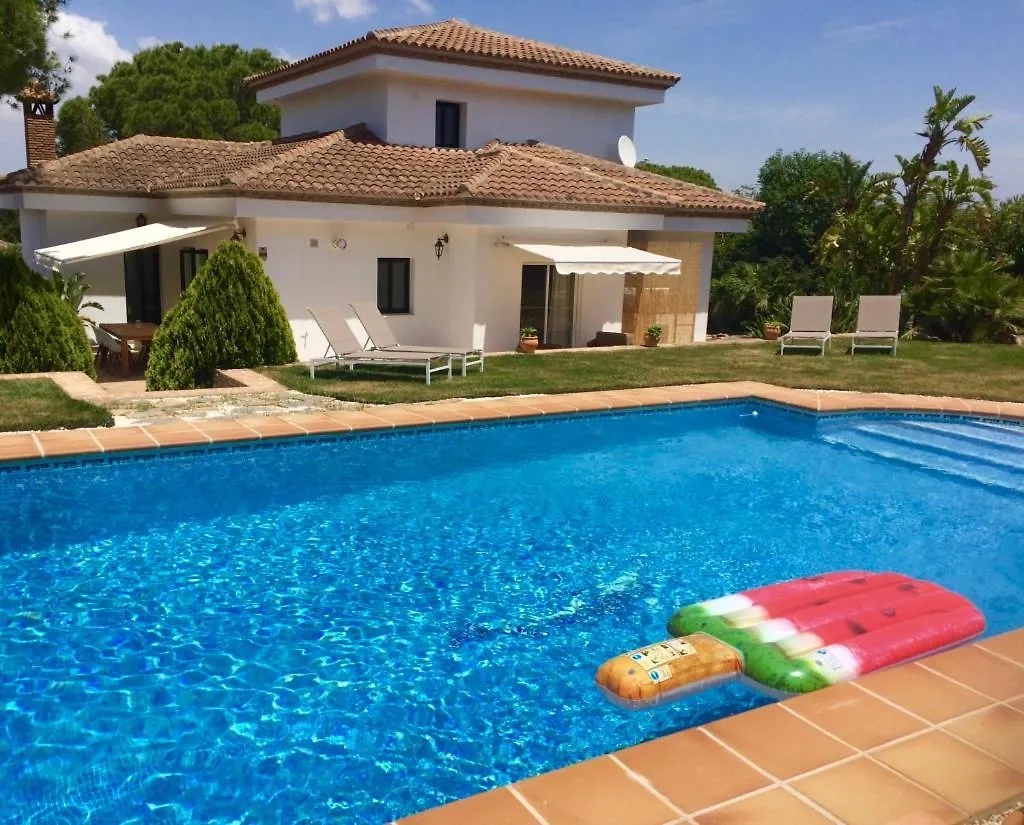 B&B Villa Pinos Malaga Альхаурин-де-ла-Торре