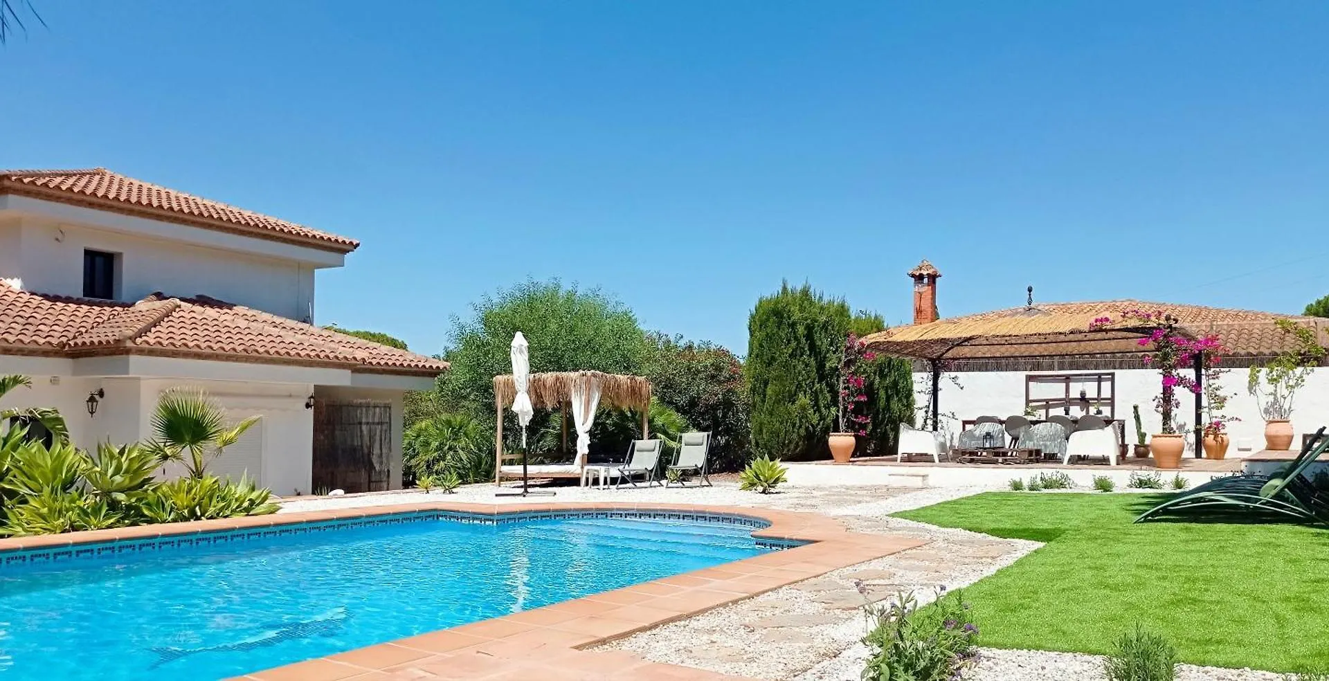 B&B Villa Pinos Malaga Alhaurín de la Torre Frühstückspension